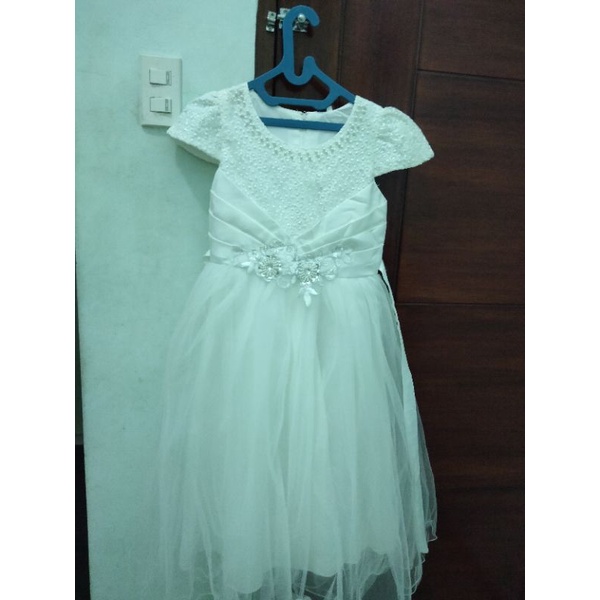 Gaun Preloved (Putih)