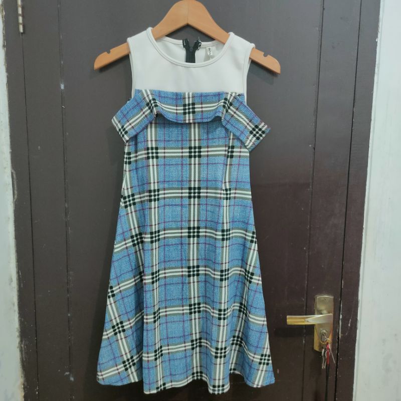 dress menyusui model Sabrina. nursing wear . baju menyusui murah bagus. dress model Korea. baju wani