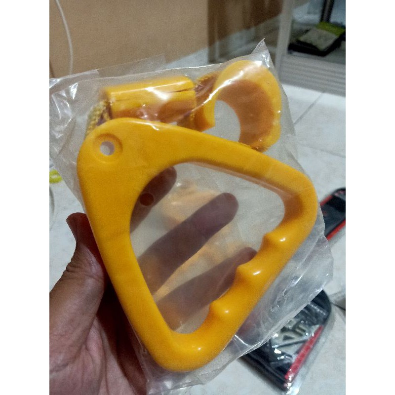 

Handle busway kuning
