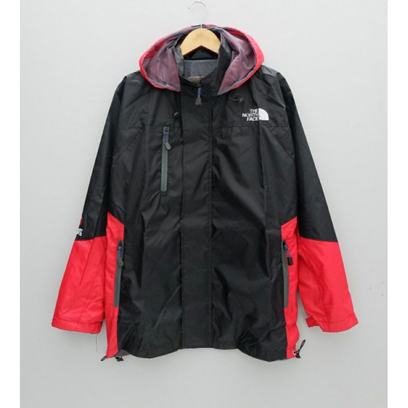 Jaket TNF
