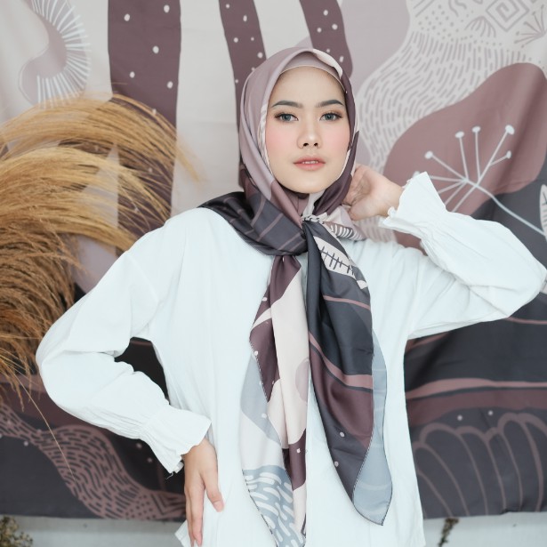 KERUDUNG SEGI EMPAT PRINTING MOTIF JILBAB SEGIEMPAT HIJAB SEGIEMPAT SCARF MALIQA