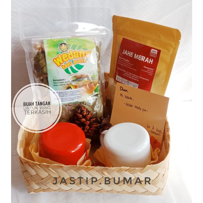 

Hampers Rempah Jahe Merah + Wedang Kayu Putih