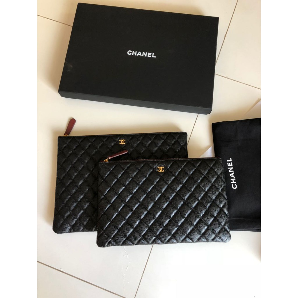 Pouch Chanel Classic O Case Caviar Quilted Medium Mirror 2018