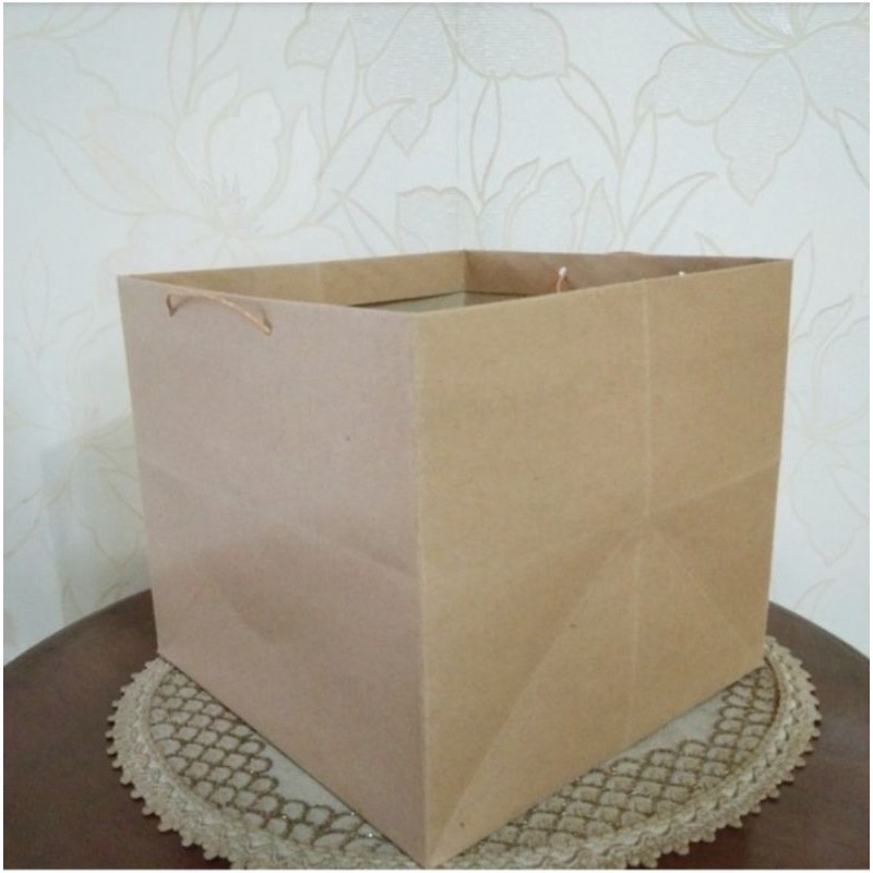 

Paperbag dus nasi tebal 20 x 20 x 15 cm shoping bag tas kertas