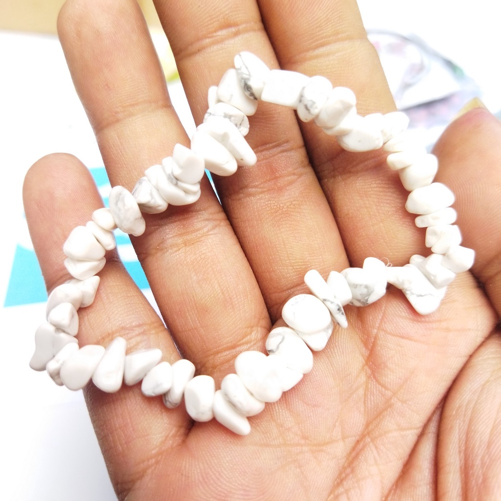 Gelang Batu Kristal Chips Kerikil Alam Howlite Untuk Ketenangan Hati