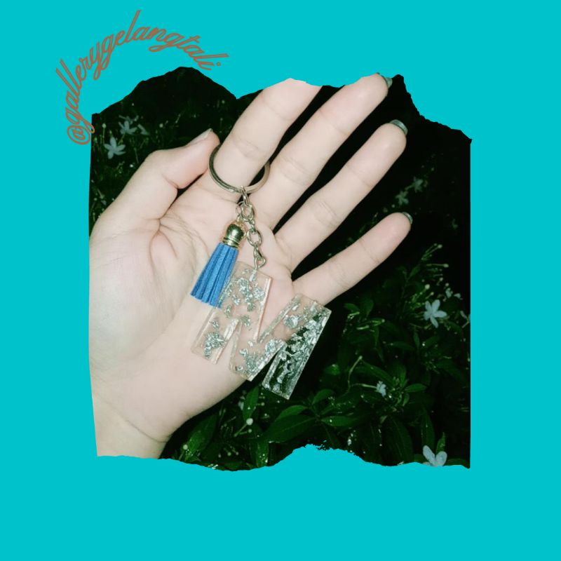 

keychain alfabet costum flakes (huruf/angka tulis di note/chat)