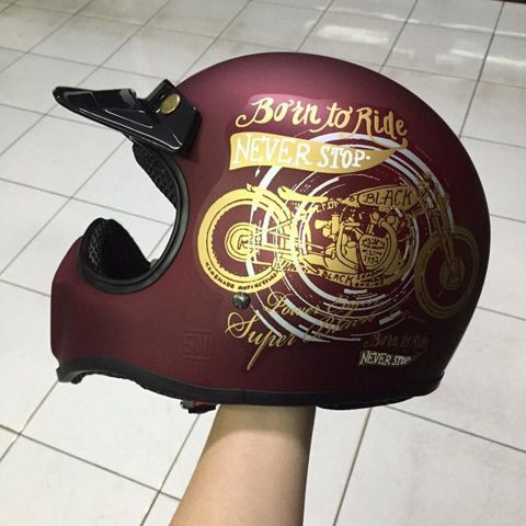 HELM CAKIL HBC BORN TO RIDE MERAH-MAROON ( Fullface / Retro / Klasik / Vespa )