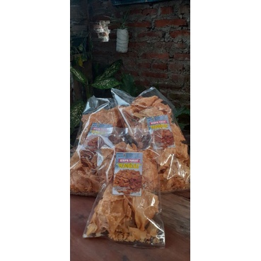 

keripik bawang/kripik pangsit 250g