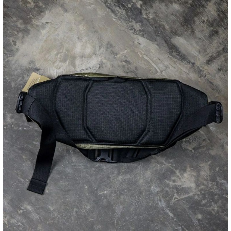 Patagoni Black Hole Waist Pack 5liter