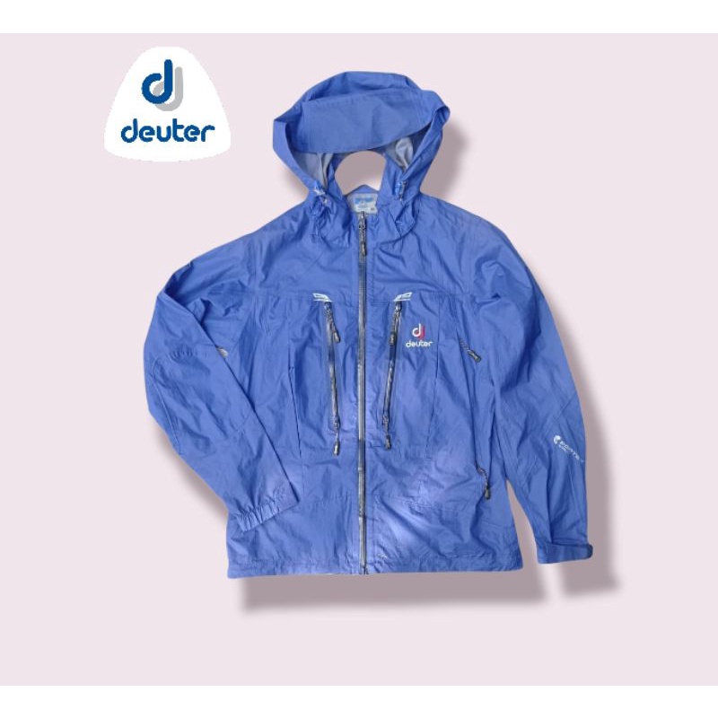 jaket outdoor deuter
