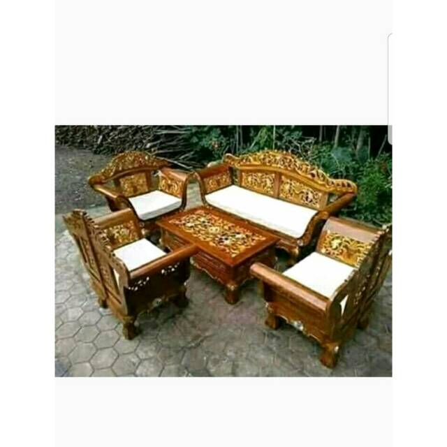 Kursi tamu madura kuku macan
