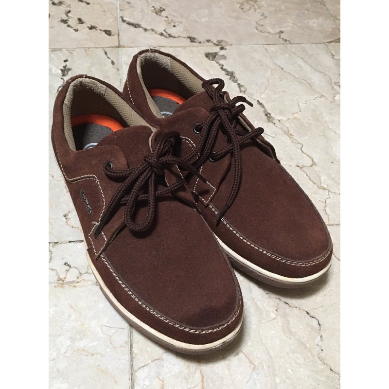 Sepatu Pria Donatello