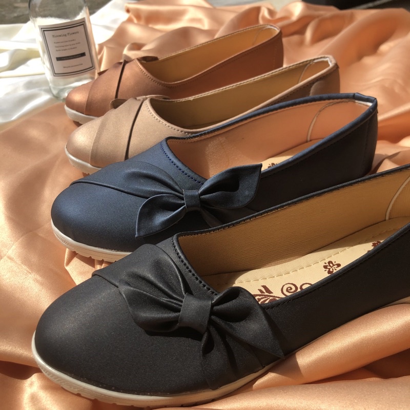 Sepatu Wanita Flatshoes Pita Samping Sol Karet Lentur PITA DL 1