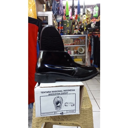sepatu jatah TNI AD pdh