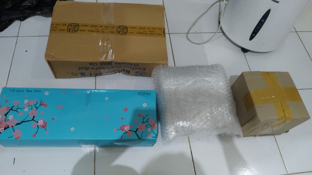 Teko + Tutup Keramik Ayam Jago Seri 2 - Teko Bulat