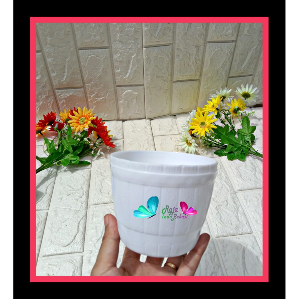 Pot Gentong Lovenia 12 Putih Pot Gentong 12 (10CM) Putih Pot Bunga Plastik 12 Bibit Bunga Putih
