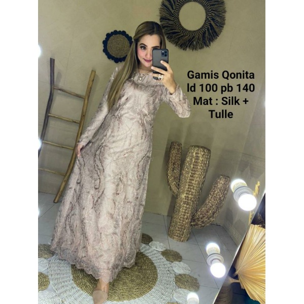 Gamis Qonita