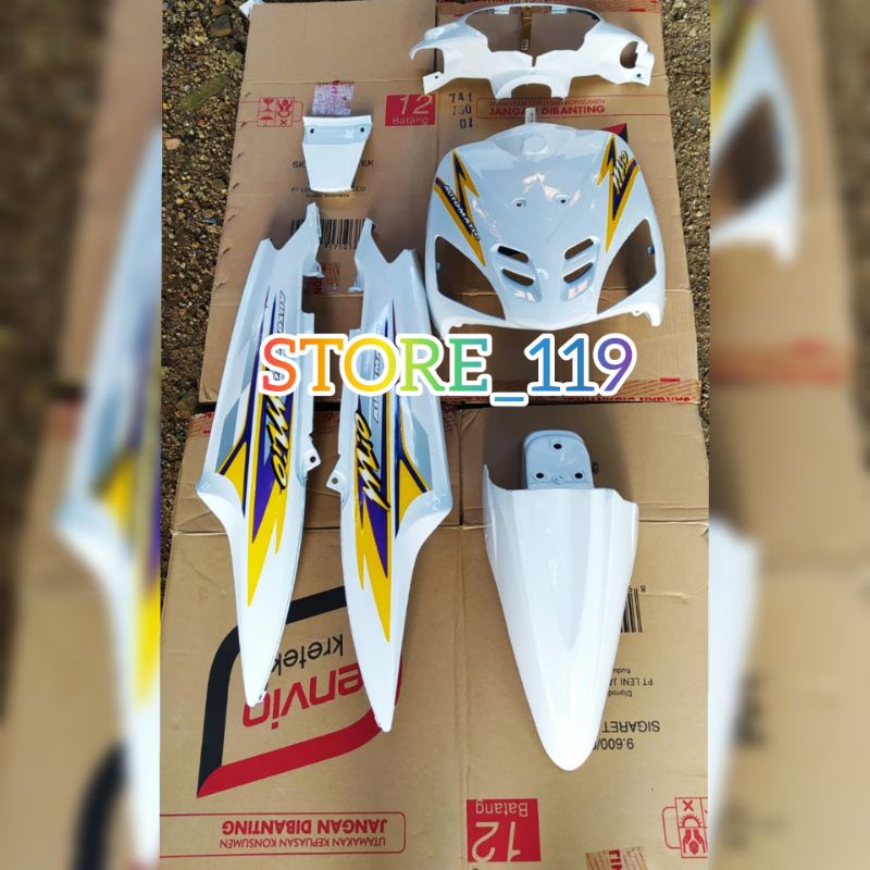 BODY FULL HALUS MIO SPORTY ORIGINAL PUTIH PLUS STRIPING