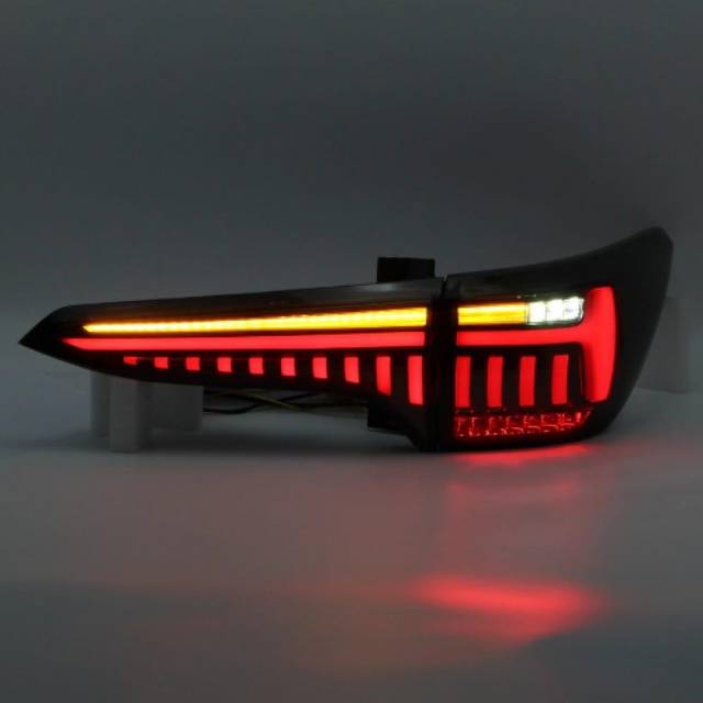 Stoplamp Fortuner VRZ