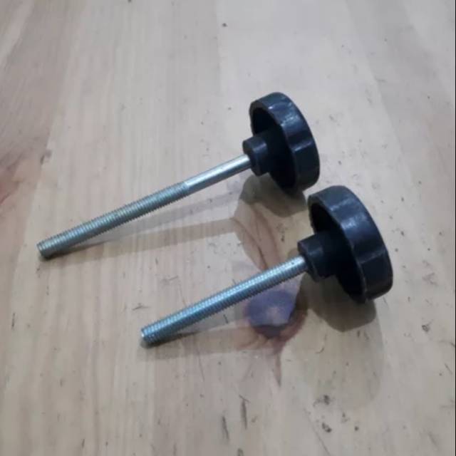 Baut Cover Box Kiri Kanan Suzuki A100 A 100
New Old stock