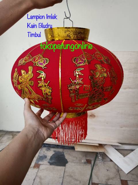 Lampion Imlek Hoki Rejeki Kain Bludru 02 Besar