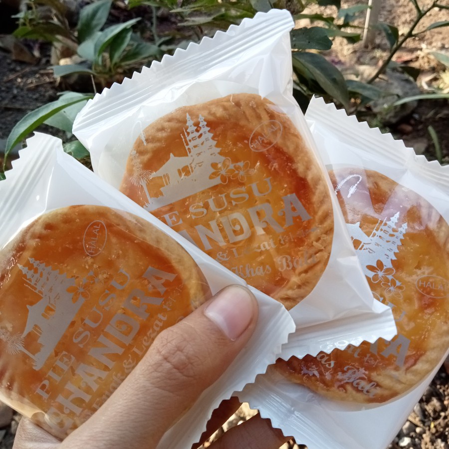 

✅Pie Susu Chandra Candra Isi 10 Asli Bali Bukan Dhian Dian Enak Enaaak / PIE SUSU CANDRA ISI 10 PCS / TERMURAH PIE SUSU BALI / PIE SUSU CANDRA ORIGINAL / Pie Susu merk CANDRA ASLI Rasa Original/Susu Oleh Oleh Bali