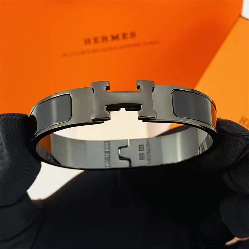 Eropa Amerika Mode Bermutu Tinggi Surat H Enamel Gelang Trendi High-End H Hitam Gelang Couple Gelang