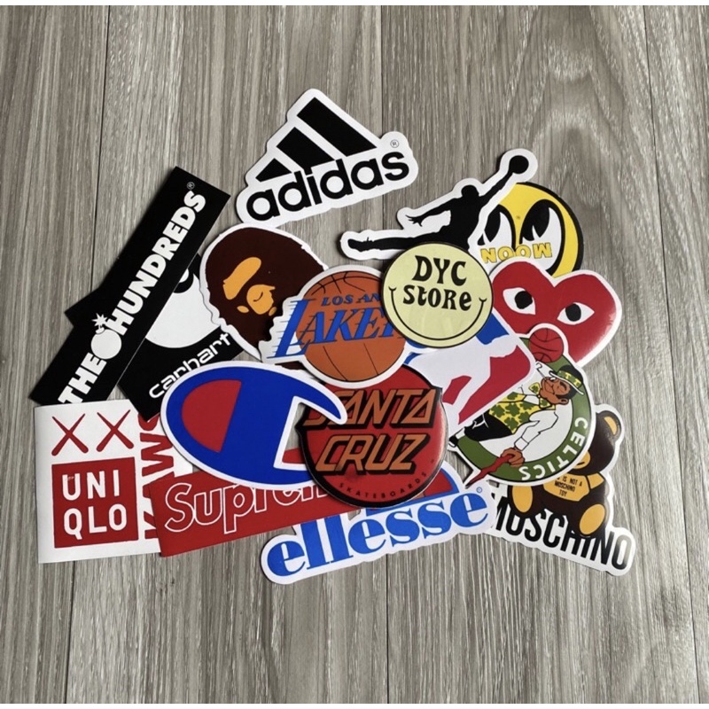 

stiker casual 2 pcs random