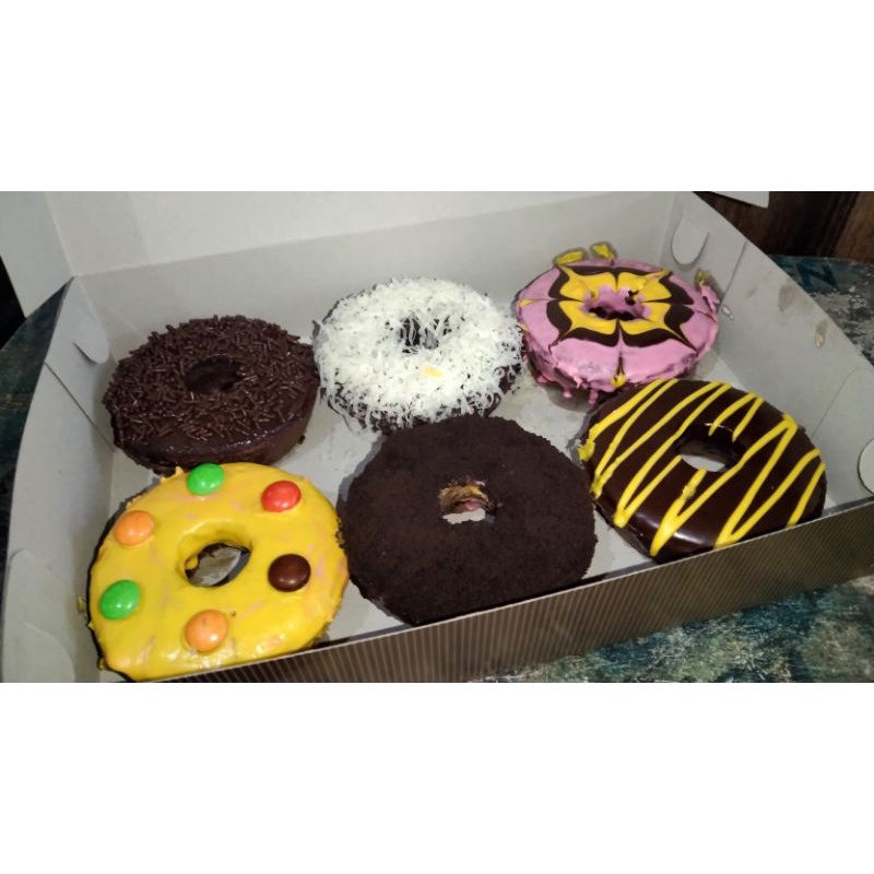 

brownies donat 6pcs