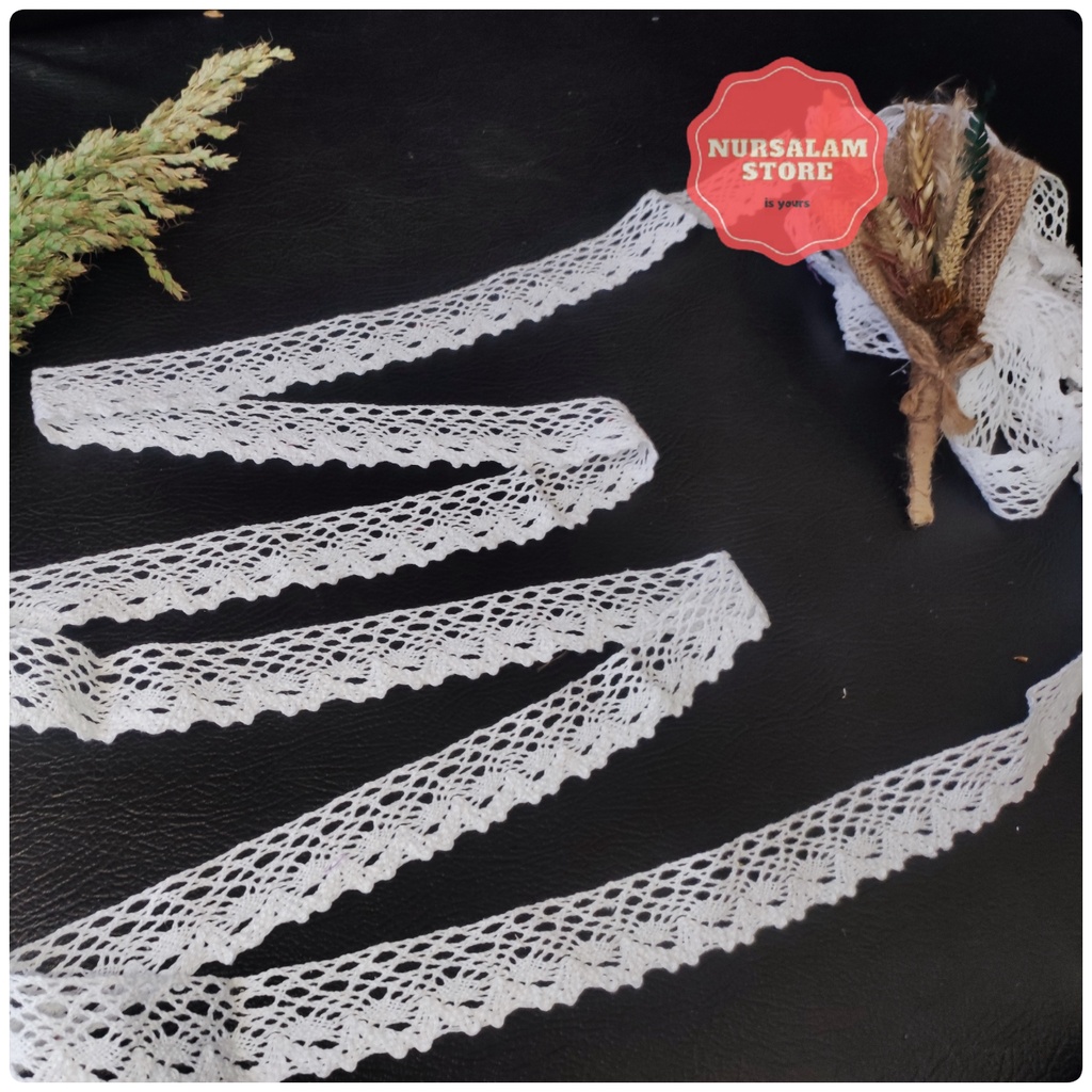 RENDA RAJUT Bahan Katun / Renda KAIT Warna Putih Lebar 3 cm Order Ecer Harga Meteran Cocok untuk Dre
