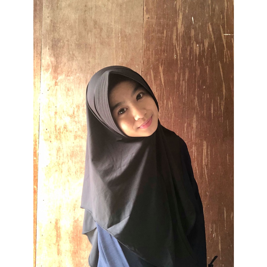 Hijab Sport Hamidah/Hijab bergo sport jersey soft premiun, termurah, terlaris, terviral, nyaman diapakai, ringan dipakai, tidak mudah kusut, jilbab berkualitas dan anti kusut.