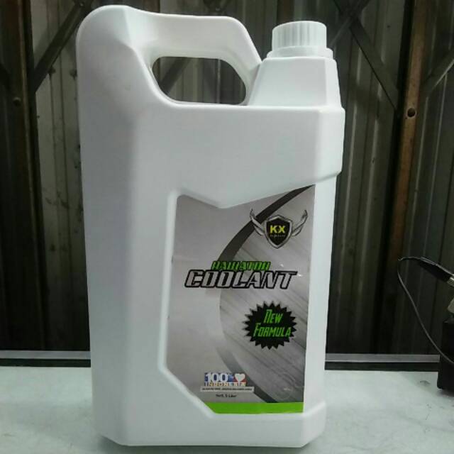 Air radiator coolant / air kulen 5 liter merk kx warna hijau
