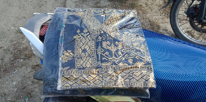 Kemeja Batik Pria Lengan Panjang Anjani Gold