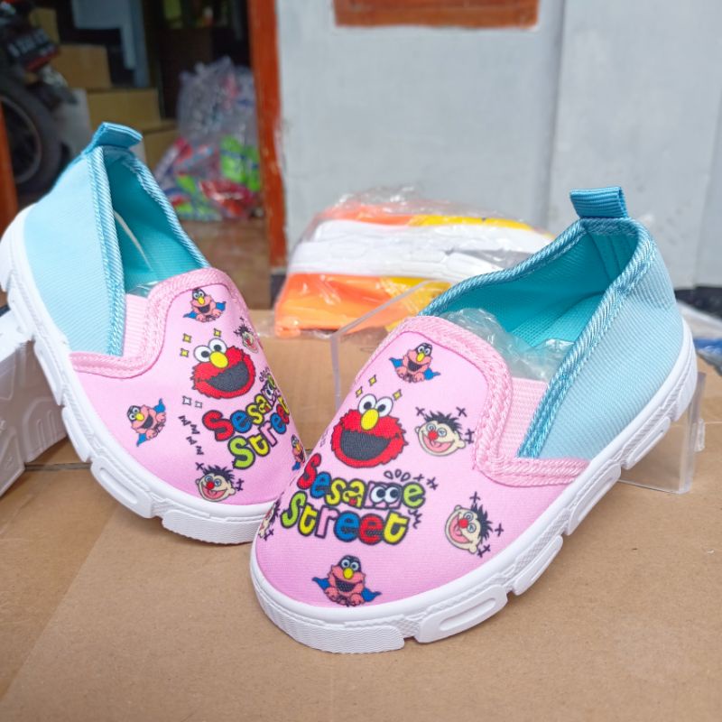 Sepatu Anak Tk Ob Murah Elmo Laki-laki Perempuan BX 1037D