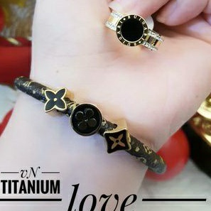 Set Gelang Dan Cincin Wanita Titanium 859