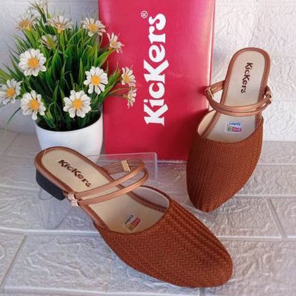 Terbaru Sandal Slop Wanita Kickers / Sendal Slop Rajut Wanita / Bustong Wanita Kickers