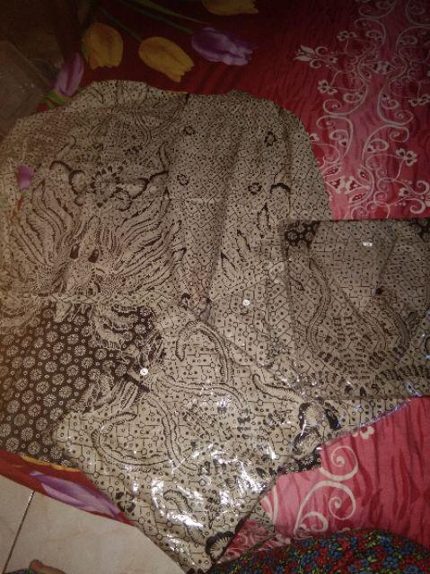 Batik Couple Keluarga ~ Sania Ruffle Ori Ndoro Jowi Dnt Motif Sogan Abu 001