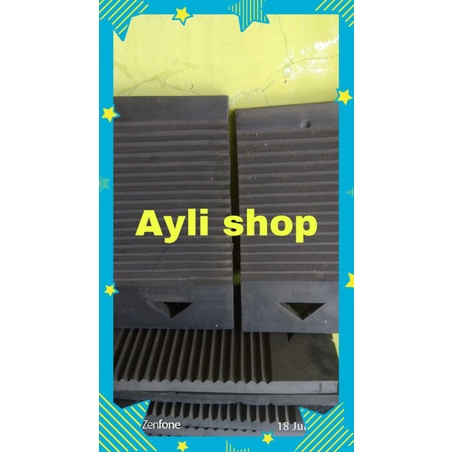 PAPAN  CUCI BAJU/PAPAN GILESAN BAJU KARET