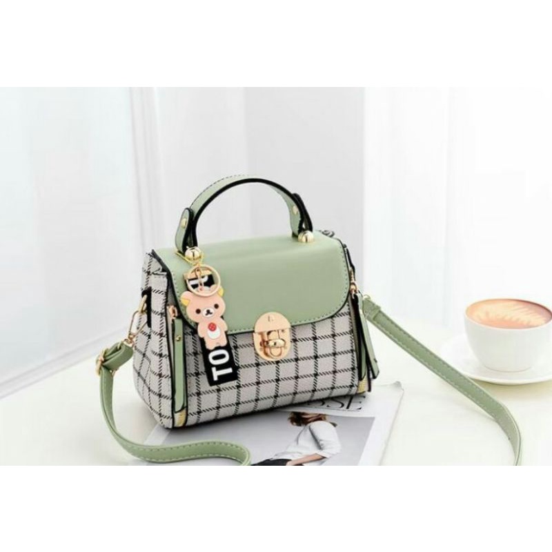 FTH-TAS BLUEBERRY/TAS SELEMPANG KEKINIAN/TAS PESTA/COCOK UNTUK WANITA