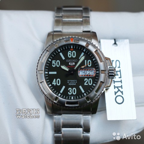 Seiko 5 Sports SRP215K1 Automatic Green Dial | Jam Pria SRP215