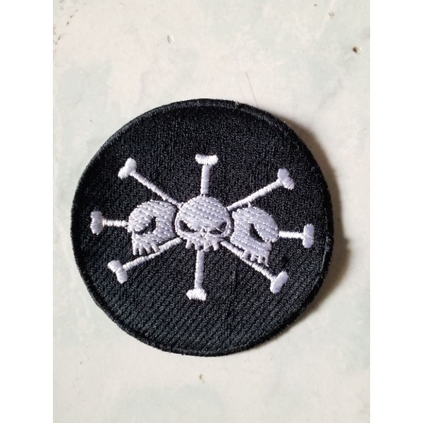 emblem patch bordir kurohigen one piece