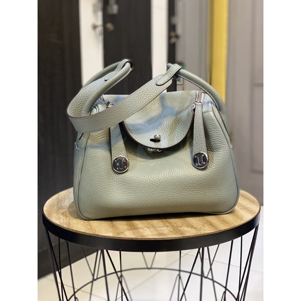 preloved hermes lindy kulit asli ada depect sedikit