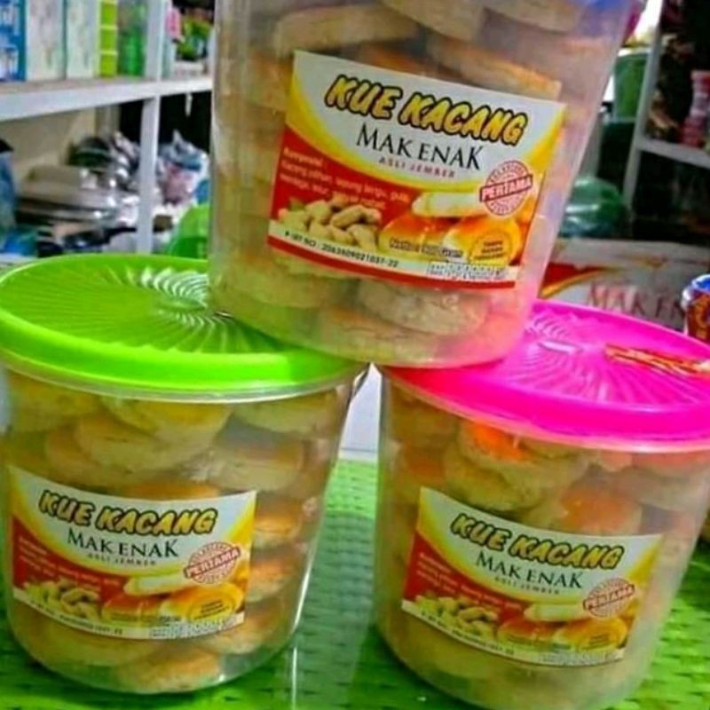 

Kue kacang Mak Enak