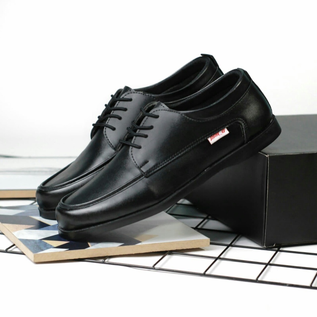 SepatuFormal Pantofel pria Resmi Formal Hitam Coklat Kuliah Kondangan Kerja PNS Guru slip on pria sepatu formal casual pria kulit asli Sepatu Pansus || Sepatu Slip On Pria Jimy Sepatu Santai Kulit Suede Original Made Sepatu Formal Pria Kulit Asli