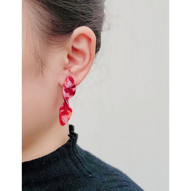 LRC Anting Tusuk Fashion Red Geometric Pattern Earrings F4597X