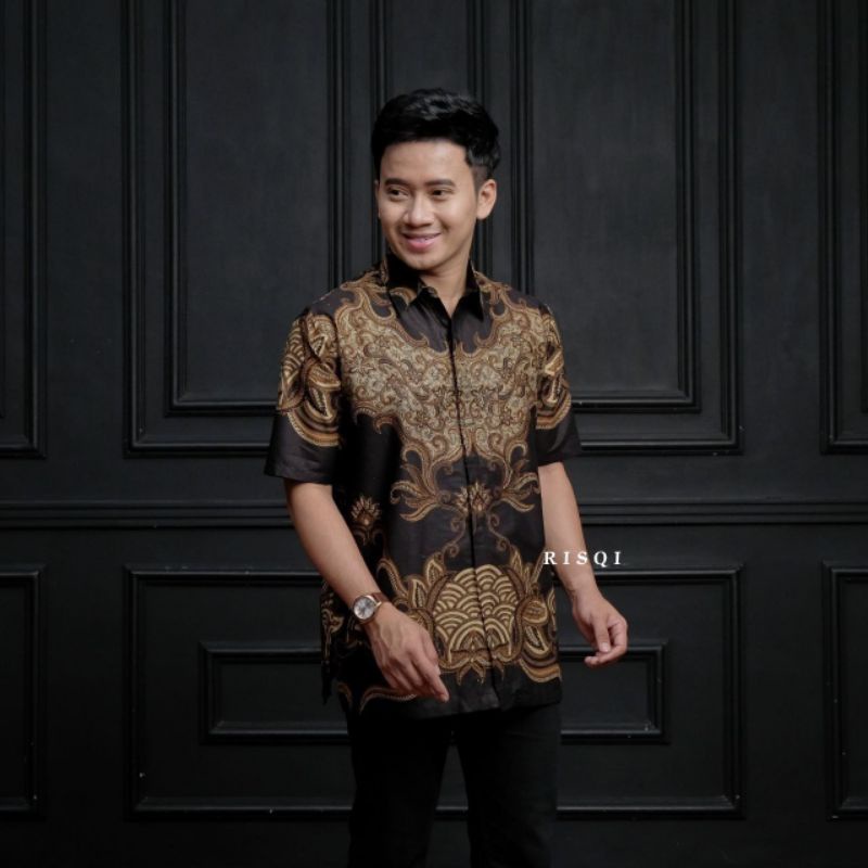 Kemeja Batik Pria Lengan Pendek Baju Batik Pria Terbaru 2022 New Motif Asli Pekalongan Baju Batik Pria Murah Kemeja Batik Pria Lengan Pendek Motif Kemeja Batik Pria Baju Batik PriaHem Batik Pria Hem Batik Pria Lengan Pendek Kemeja Batik Pria Terbaru best