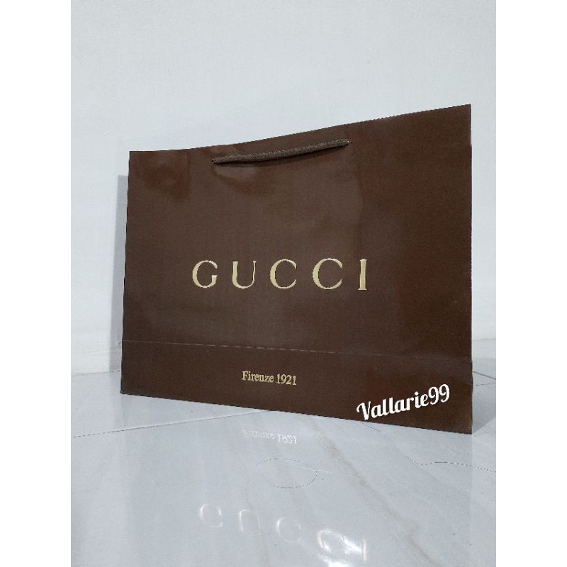 

Paperbag Branded / Tas Kado Premium Bermerk / Shopping Bag Guccy