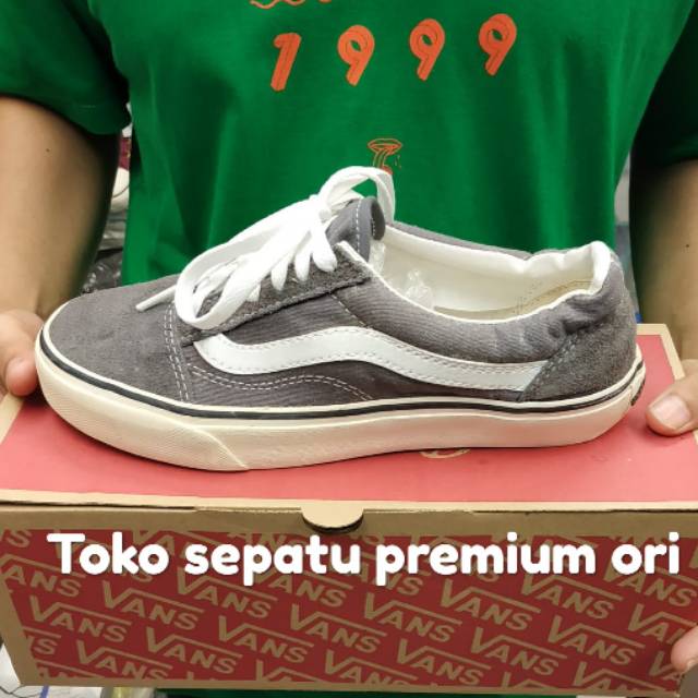 Sepatu Vans Oldskool / Oldschool Abu Putih 100% GRADE PREMIUM ORI