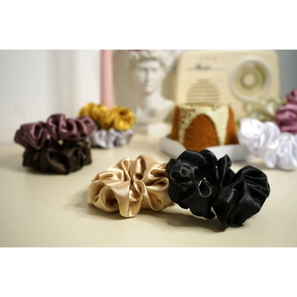 MIMOSA - Satin Scrunchies (1)