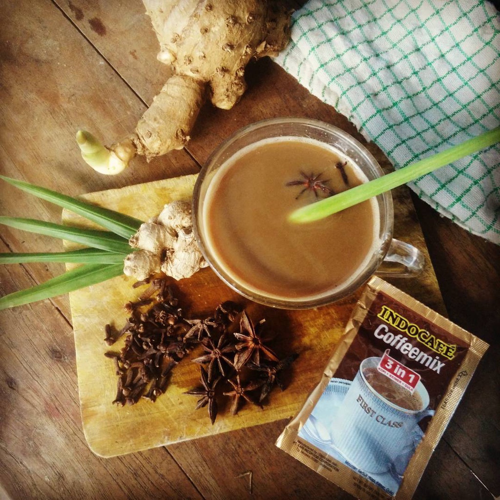 

Kopi Indocafe Coffemix 3 in 1 20 gr